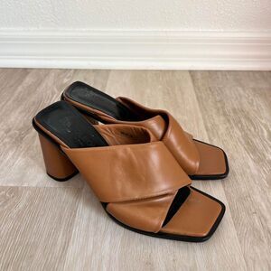 Napoleoni Women's Tan Leather Block Heel Sandals-Size 38